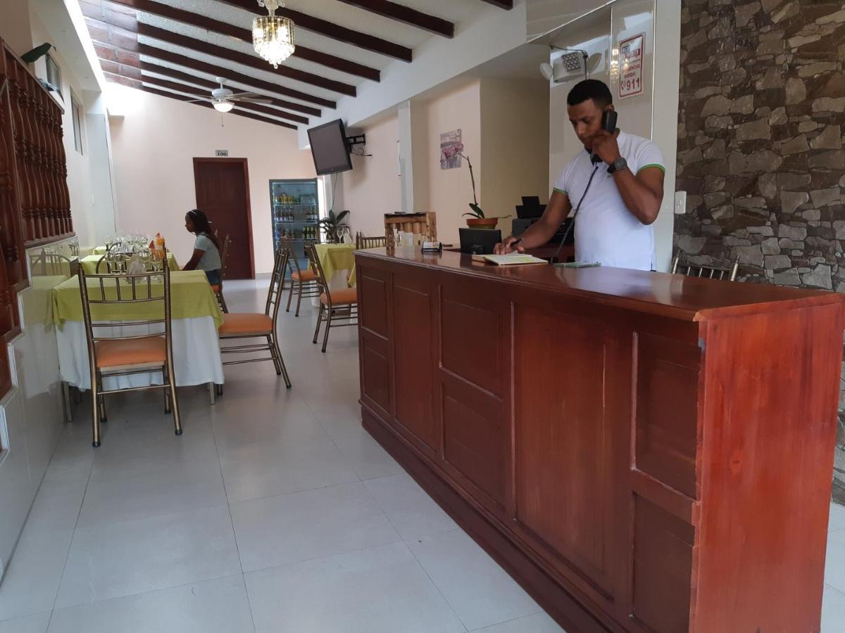 Hotel Cayapas Esmeraldas Dış mekan fotoğraf